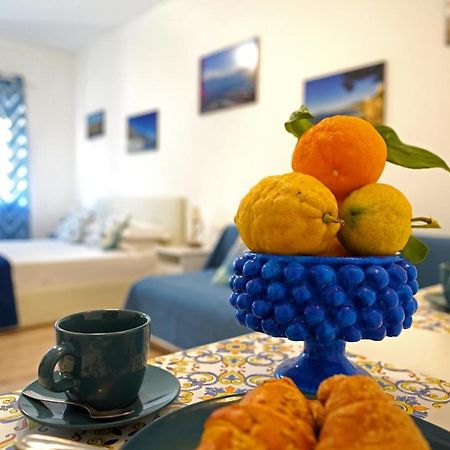 Piazza Lauro Suites ソレント エクステリア 写真