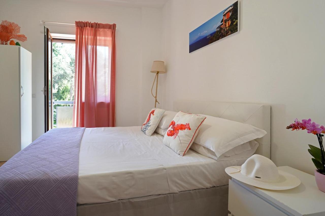 Piazza Lauro Suites ソレント エクステリア 写真