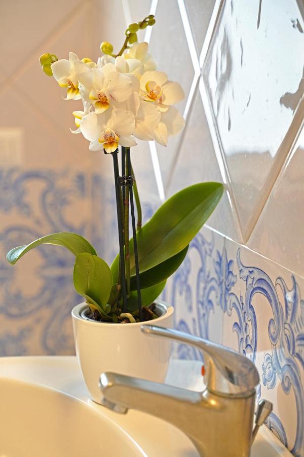 Piazza Lauro Suites ソレント エクステリア 写真